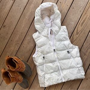 The North Face Hyalite Down Hooded Vest Camo Puffer S